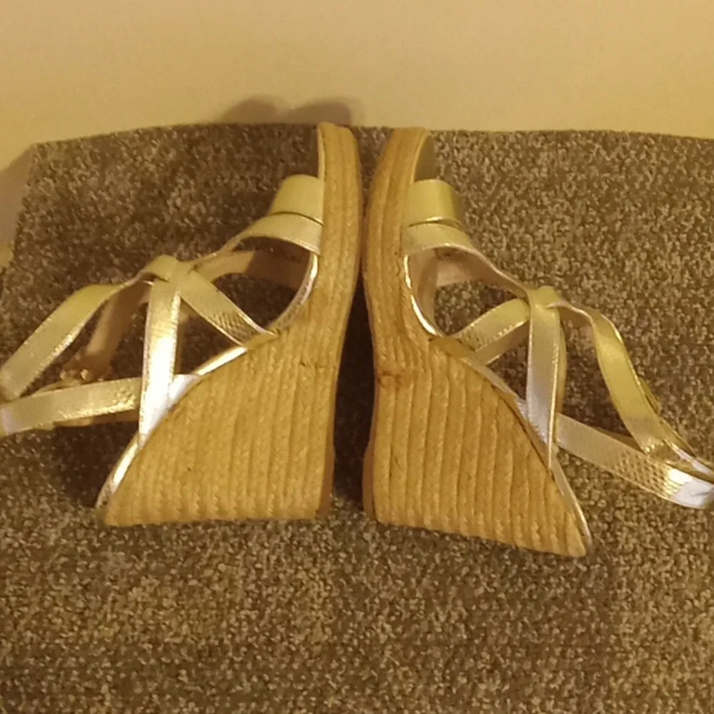 Michael kors gold faux animal skin  espiradilles sandals size 9